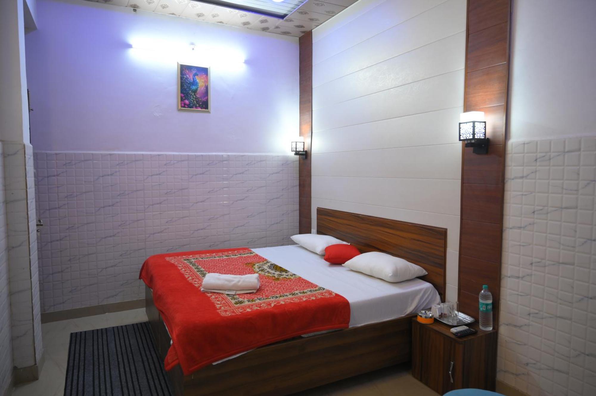 Hotel Starlight Meerut Exterior photo